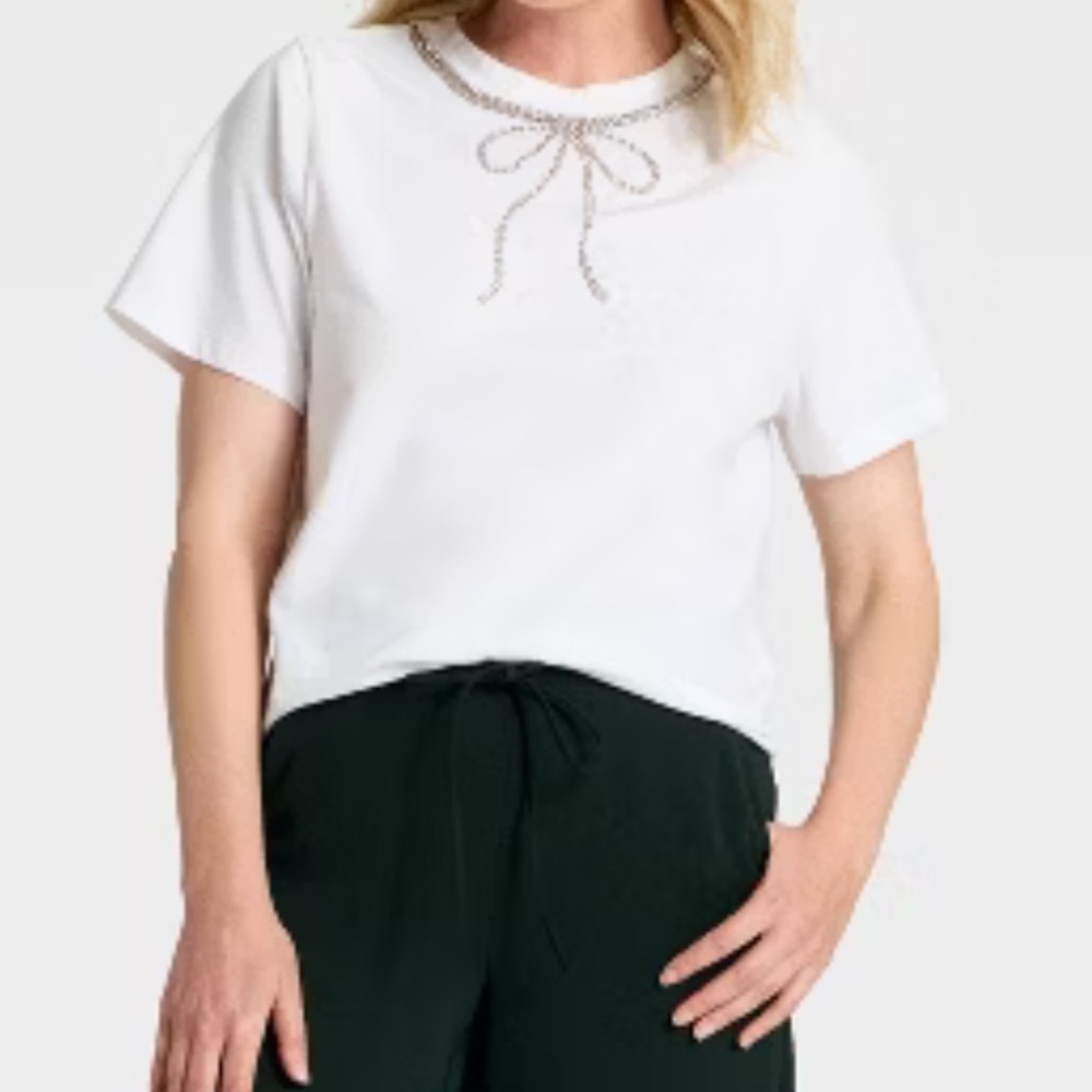 A New Day Women's Oversized White Short Sleeve Top with Bow Detail